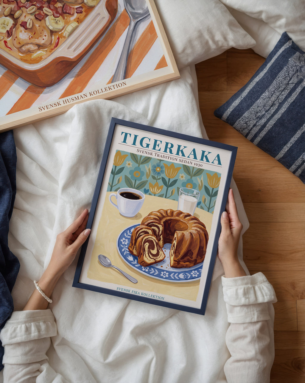 Tigerkaka Poster – två posters i rum 1