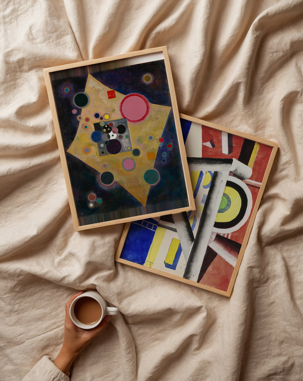 Wassily Kandinsky Accent in Pink 1926 Poster – två posters i rum 1