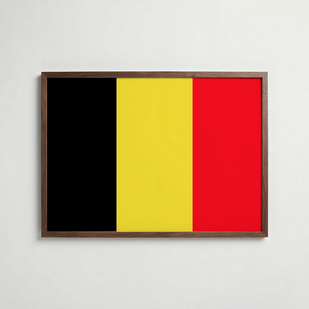 Belgium National Flag Poster i valnötsram – varm konstaffisch för hemmet från Bozetto