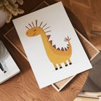 Yellow Dino – affisch med snyggt motiv, köp enkelt hos Bozetto i flera storlekar