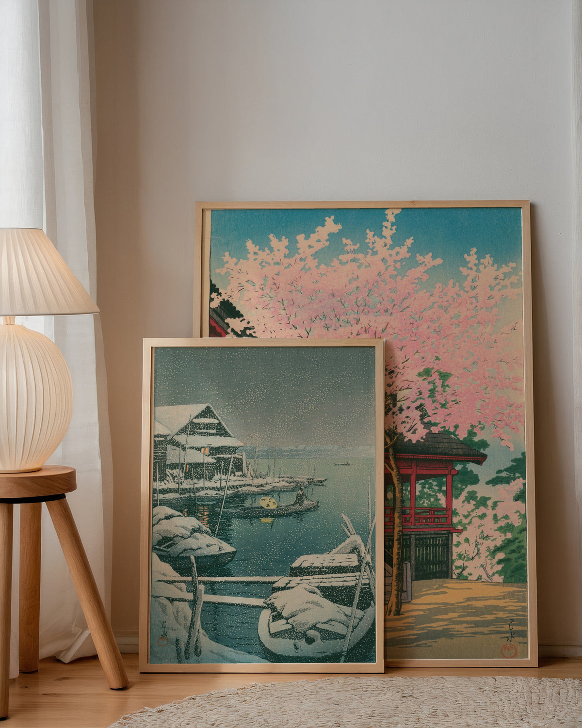 Hasui Kawase Snow at Mukojima 1931 Poster – två posters i rum 3
