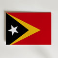 East Timor National Flag Poster – modern konst och stilren konsttryck för hemmet hos Bozetto