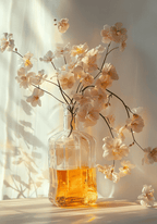 Glass Vase with Amber Liquid – köp enkelt hos Bozetto konsttryck i hög kvalitet i hög kvalitet