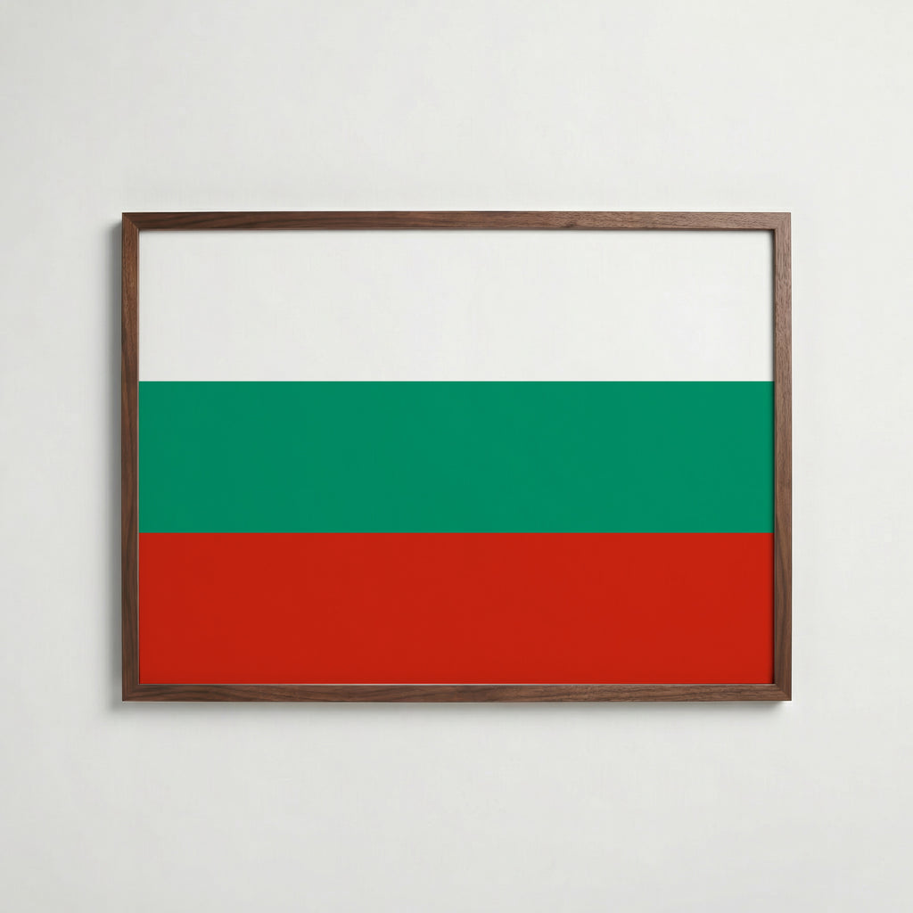 Bulgaria National Flag Poster i valnötsram – varm konstaffisch för hemmet från Bozetto