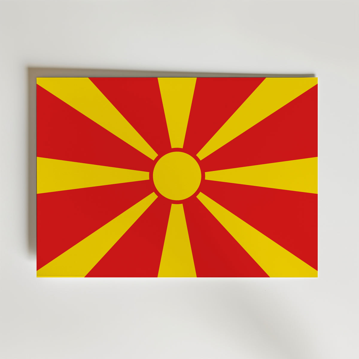 North Macedonia National Flag Poster – modern konst och stilren konsttryck för hemmet hos Bozetto