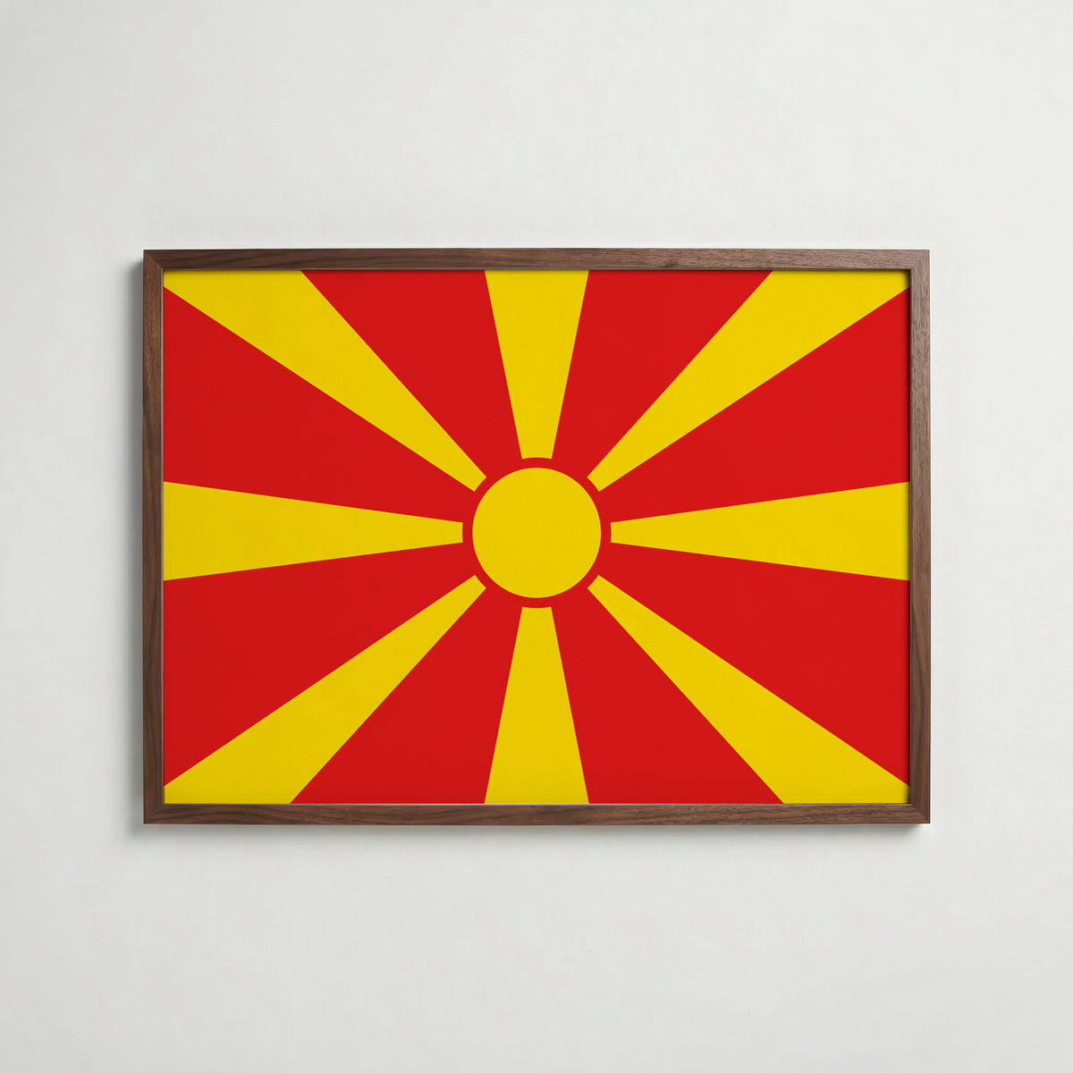 North Macedonia National Flag Poster i valnötsram – varm konstaffisch för hemmet från Bozetto