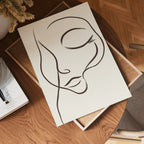 Dreamy Line Art Face poster visad rakt fram – Bozetto affisch i hög tryckkvalitet