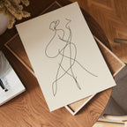 Elegant Line Art Woman poster visad rakt fram – Bozetto affisch i hög tryckkvalitet