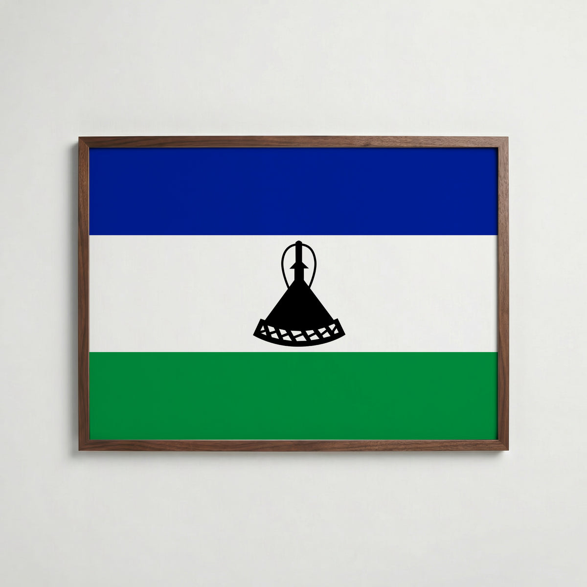 Lesotho National Flag Poster i valnötsram – varm konstaffisch för hemmet från Bozetto