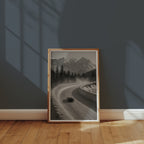 Alpine Luge Run affisch i modernt hem med designer-möbler och stil – Bozetto i hög kvalitet