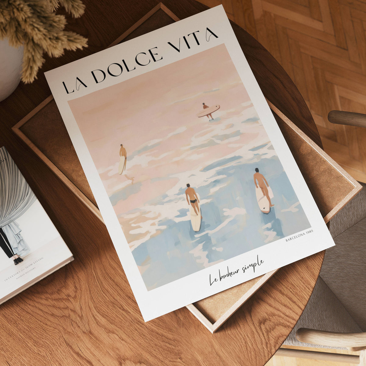 La Dolce Vita Barcelona – stilfullt konsttryck från Bozetto, tryckt på matt finpapper