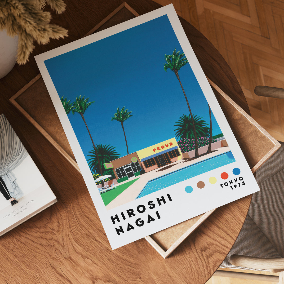 Väggmockup med Hiroshi Nagai Poolside Cafe – köp enkelt hos Bozetto affisch i hög kvalitet