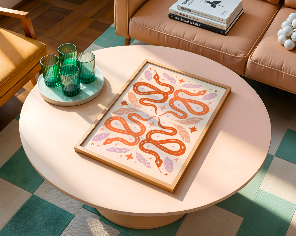 Mockup av Orange Serpent affisch på vägg – köp enkelt hos Bozetto i hög kvalitet