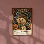Hedgehog in Bloom Poster med valnötsram