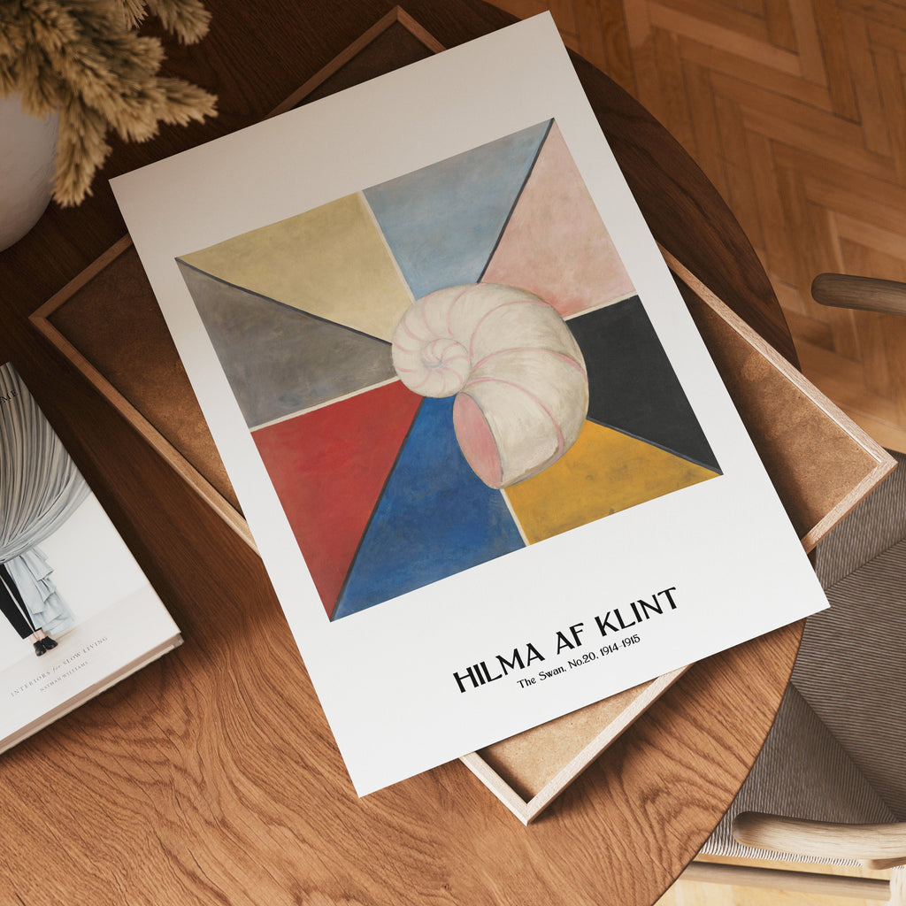 Affischmockup för Hilma af Klint The Swan – köp enkelt hos Bozetto i hög kvalitet