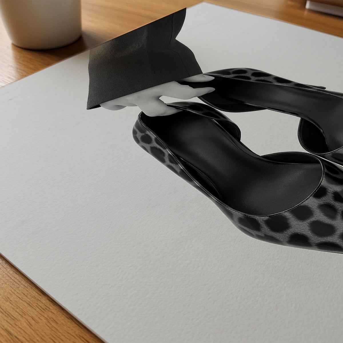 Carried Leopard Pumps Poster – närbild på papper