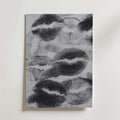 Inked Kiss Marks Poster – canvas utan passepartout