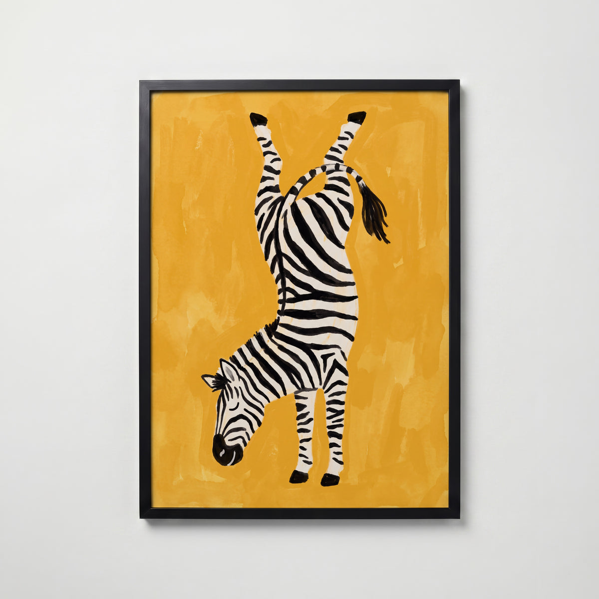 Upside Down Zebra Poster – svart ram
