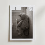 Bathroom Teddy Poster – med passepartout