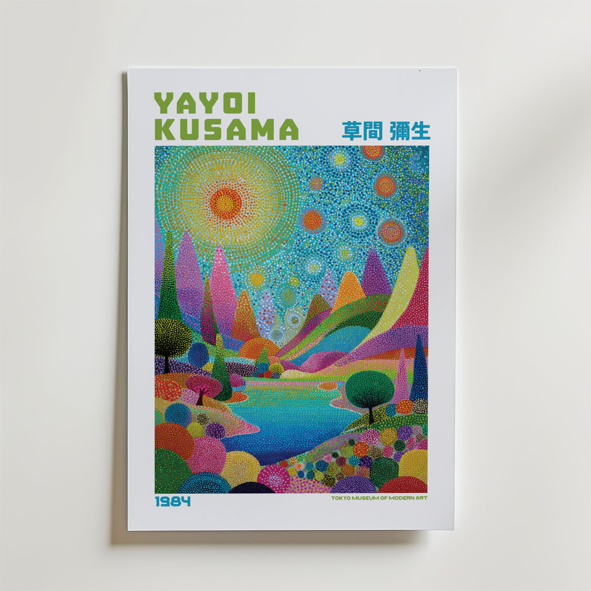 Mockup av Yayoi Kusama Radiant Garden affisch på vägg – köp enkelt hos Bozetto i hög kvalitet