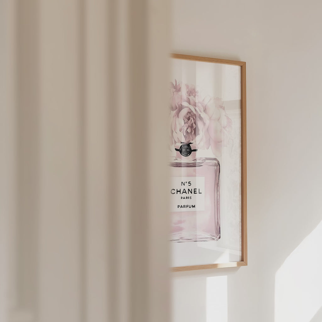 Chanel Bloom Poster – väggvideo
