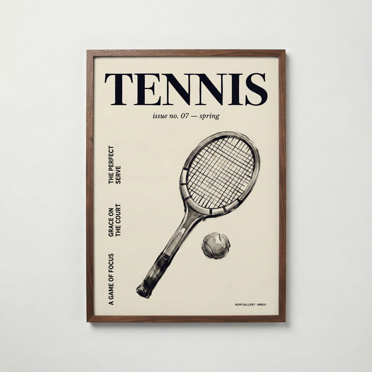 Vintage Tennis Cover affisch i valnötsram med nostalgiskt tennismotiv från Bozetto med fri frakt över 499 kr